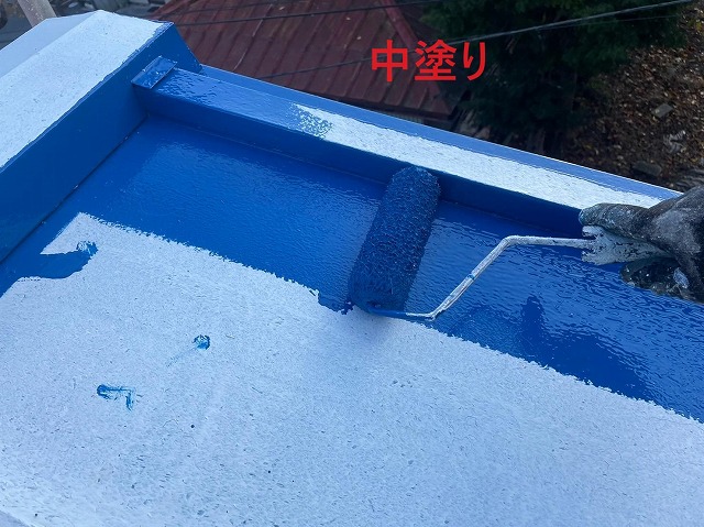 南都留郡富士河口湖町　屋根外壁塗装　瓦棒葺きトタン屋根塗装